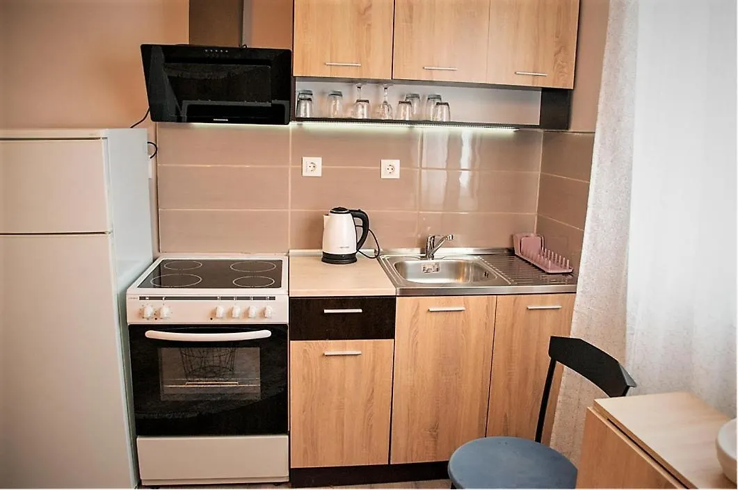 Jukebox Suite 2 Bedrooms - Big Balcony Thessaloniki Apartment