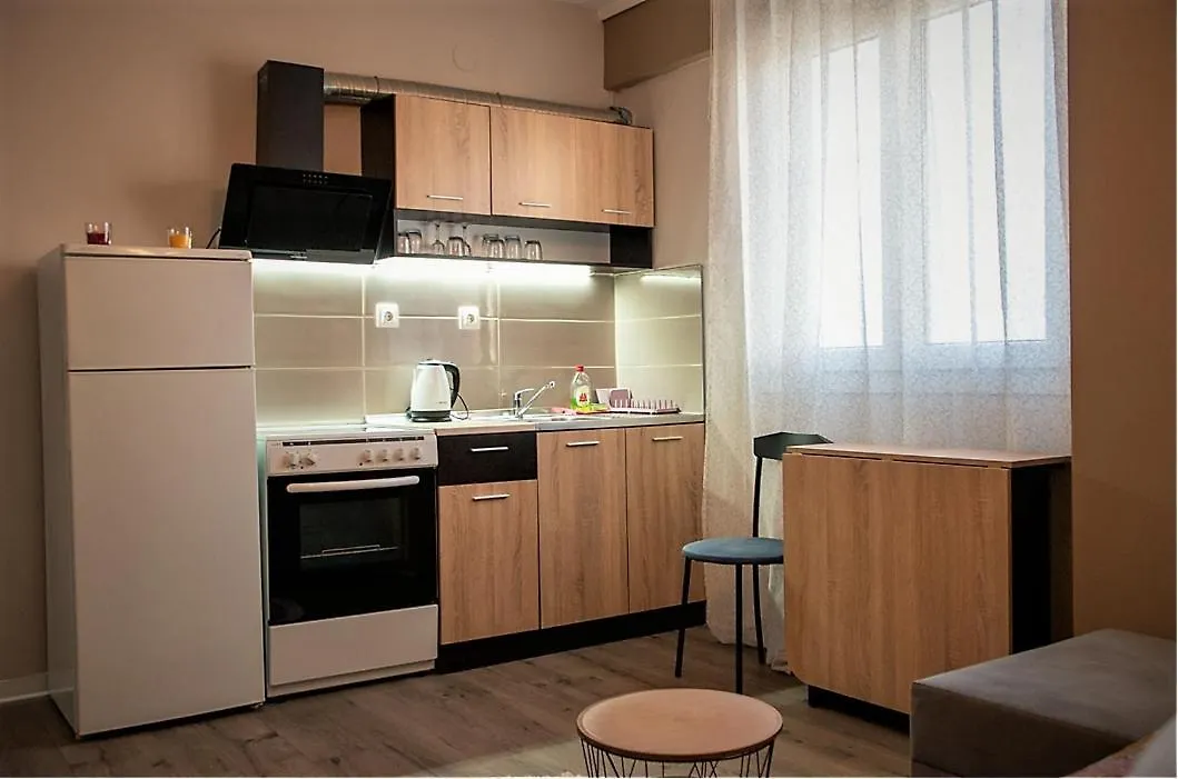 Jukebox Suite 2 Bedrooms - Big Balcony Thessaloniki Apartment